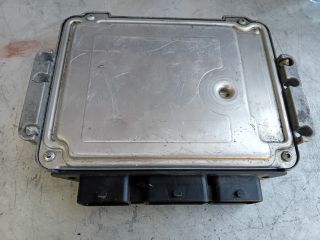 bontott FORD FOCUS II Motorvezérlő