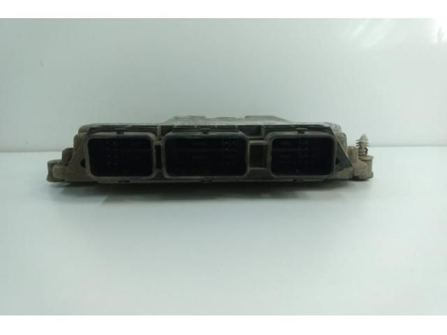 bontott FORD FOCUS II Motorvezérlő