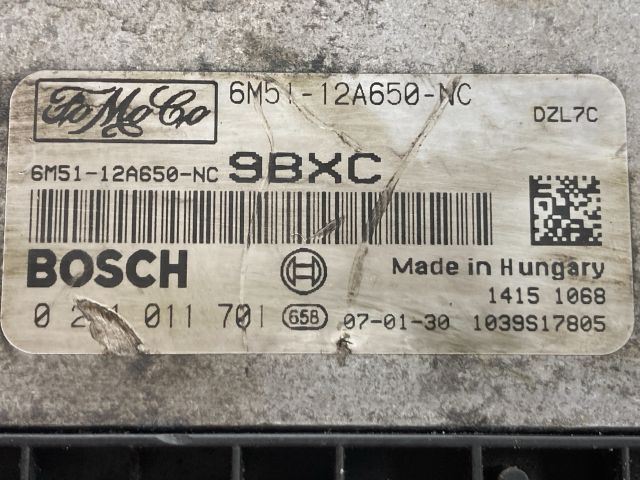 bontott FORD FOCUS II Motorvezérlő