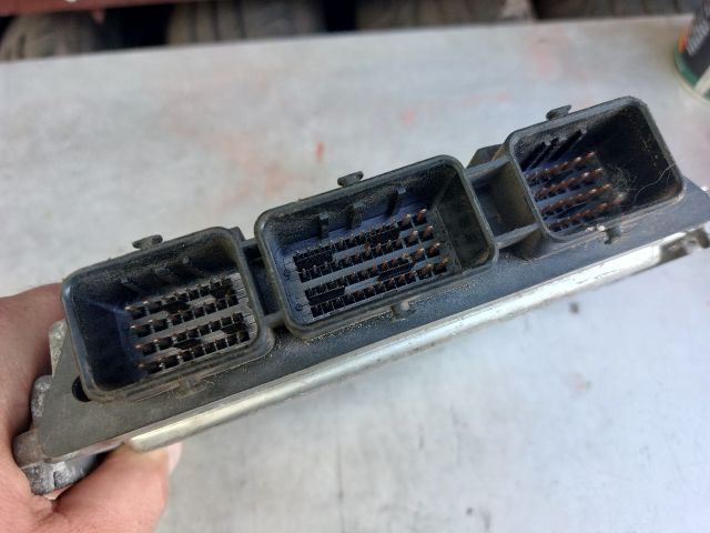 bontott FORD FOCUS II Motorvezérlő