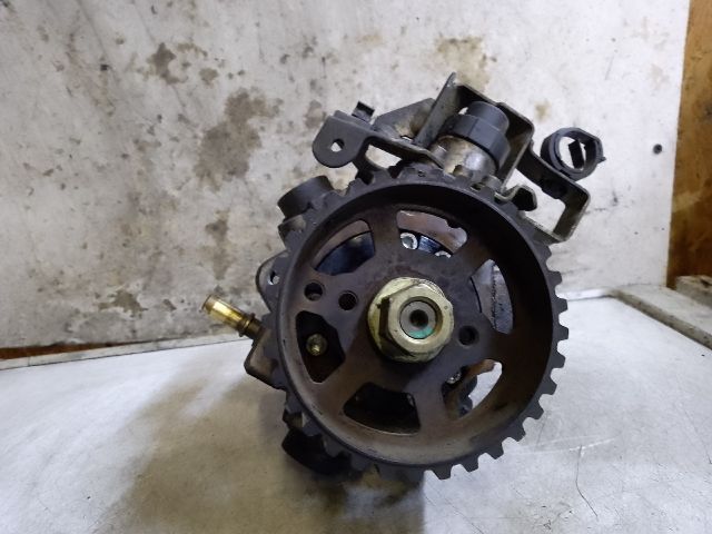 bontott FORD FOCUS II Nagynyomású Szivattyú