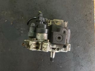 bontott FORD FOCUS II Nagynyomású Szivattyú