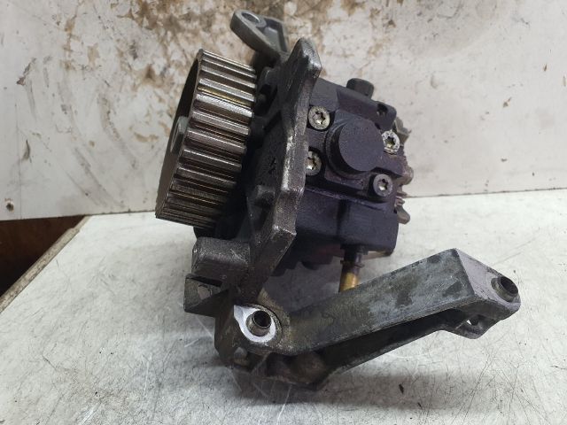 bontott FORD FOCUS II Nagynyomású Szivattyú