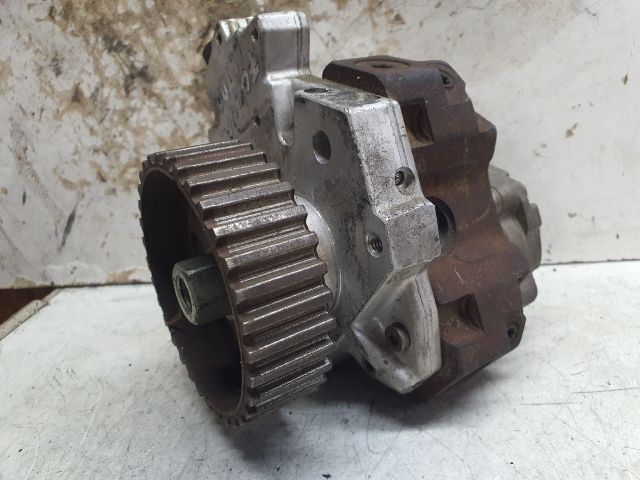 bontott FORD FOCUS II Nagynyomású Szivattyú