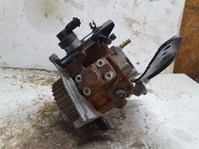 bontott FORD FOCUS II Nagynyomású Szivattyú