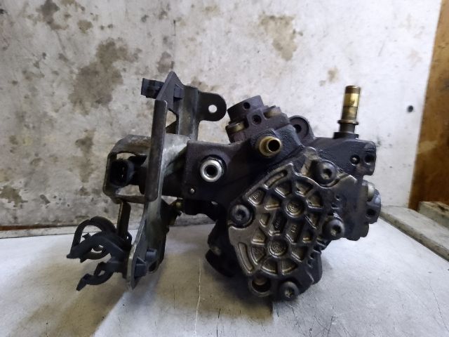 bontott FORD FOCUS II Nagynyomású Szivattyú