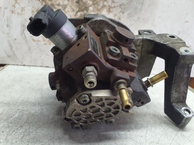 bontott FORD FOCUS II Nagynyomású Szivattyú