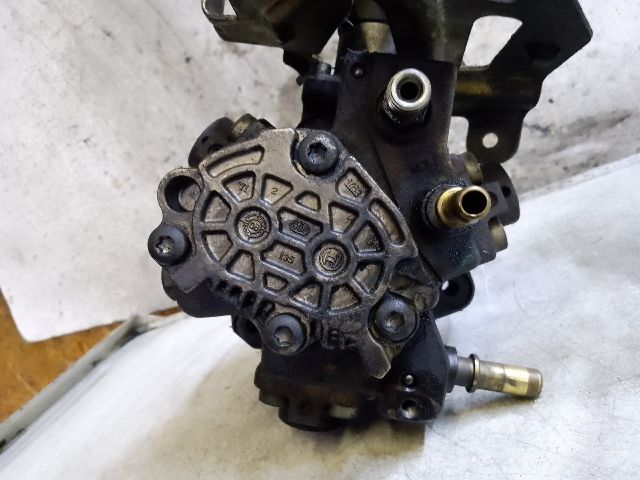 bontott FORD FOCUS II Nagynyomású Szivattyú