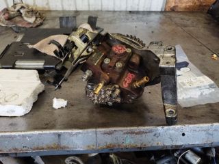 bontott FORD FOCUS II Nagynyomású Szivattyú