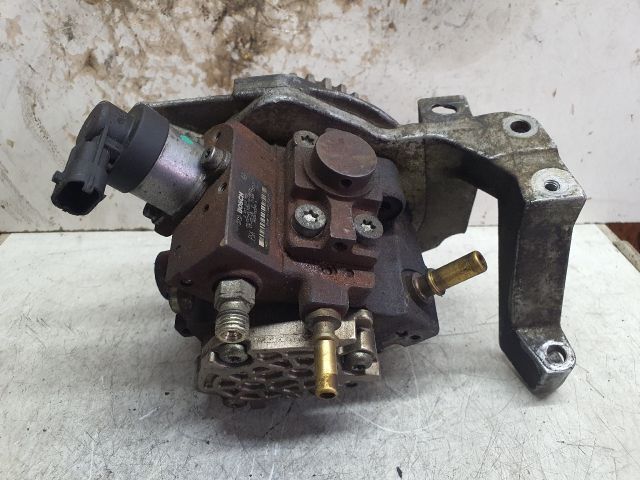 bontott FORD FOCUS II Nagynyomású Szivattyú