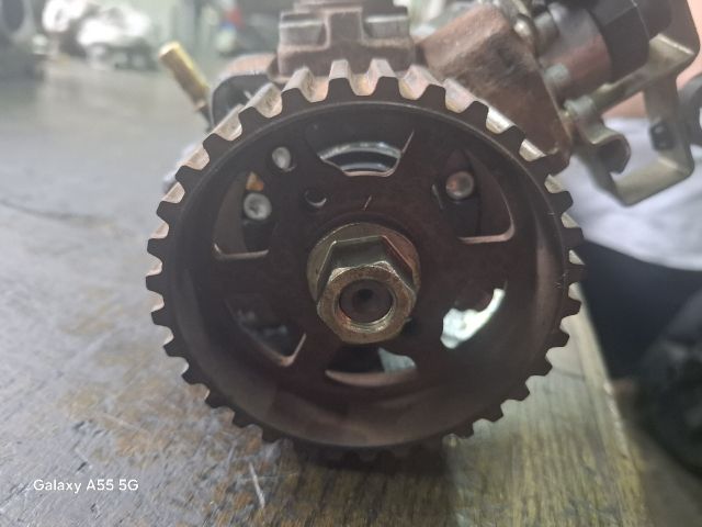 bontott FORD FOCUS II Nagynyomású Szivattyú