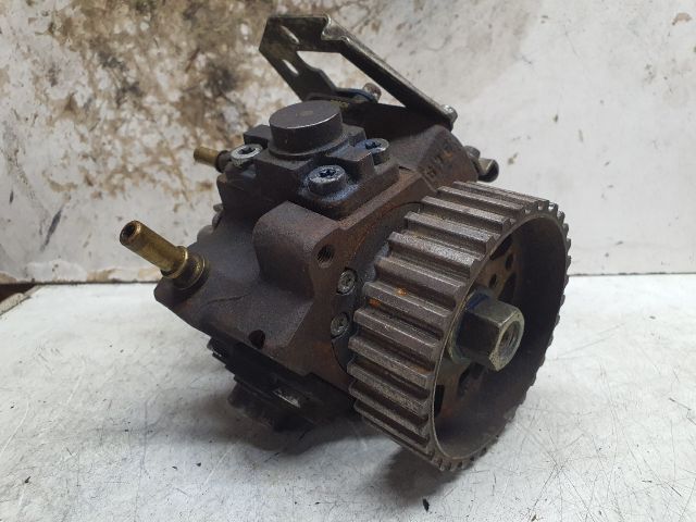 bontott FORD FOCUS II Nagynyomású Szivattyú