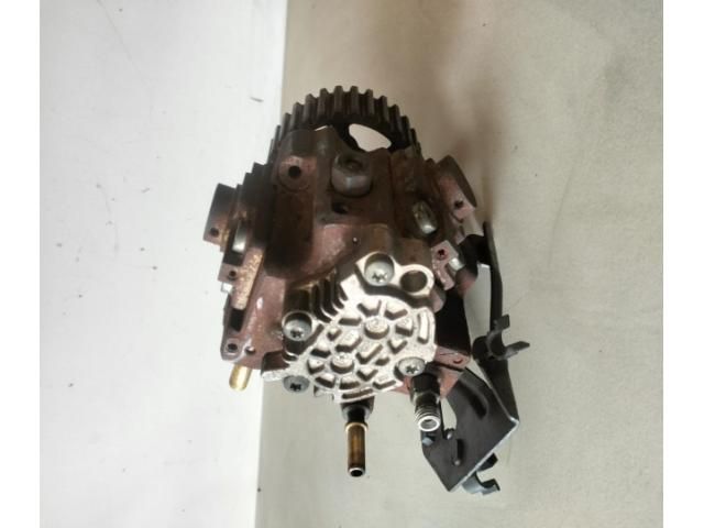 bontott FORD FOCUS II Nagynyomású Szivattyú