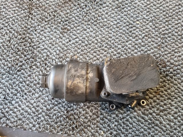 bontott FORD FOCUS II Olajhűtő