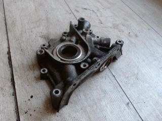 bontott FORD FOCUS II Olajszivattyú