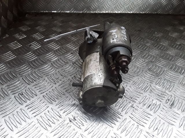 bontott FORD FOCUS II Önindító