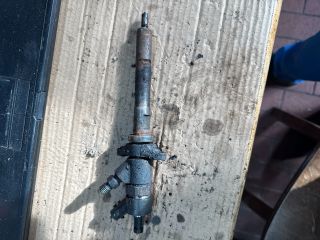 bontott FORD FOCUS II Porlasztó (1 db)