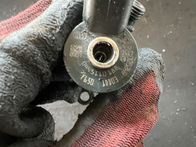 bontott FORD FOCUS II Porlasztó (1 db)