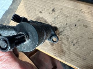 bontott FORD FOCUS II Porlasztó (1 db)