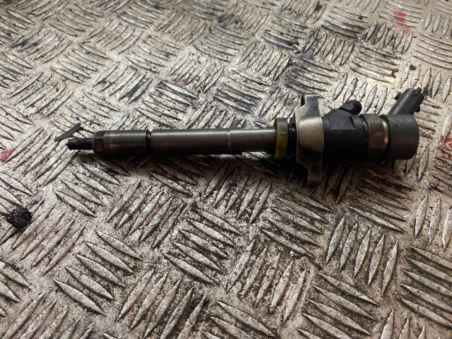 bontott FORD FOCUS II Porlasztó (1 db)