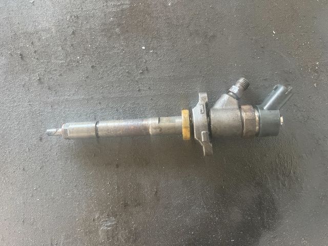 bontott FORD FOCUS II Porlasztó (1 db)