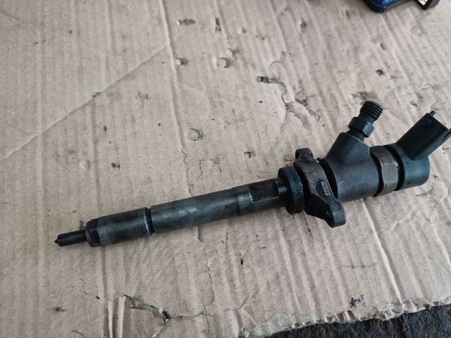 bontott FORD FOCUS II Porlasztó (1 db)