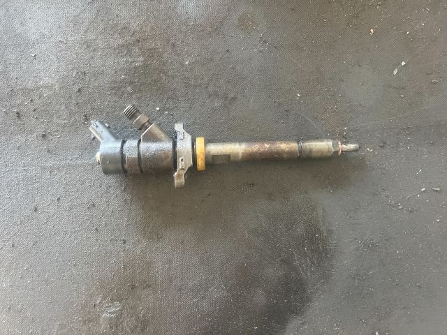 bontott FORD FOCUS II Porlasztó (1 db)