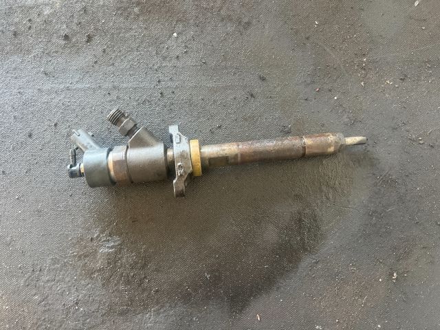 bontott FORD FOCUS II Porlasztó (1 db)