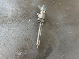 bontott FORD FOCUS II Porlasztó (1 db)