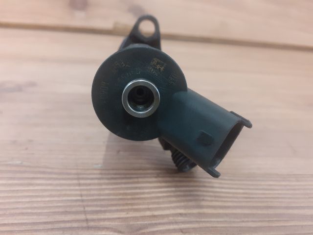 bontott FORD FOCUS II Porlasztó (1 db)