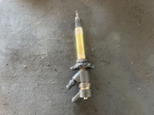 bontott FORD FOCUS II Porlasztó (1 db)