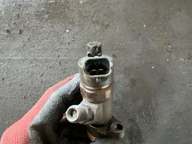 bontott FORD FOCUS II Porlasztó (1 db)