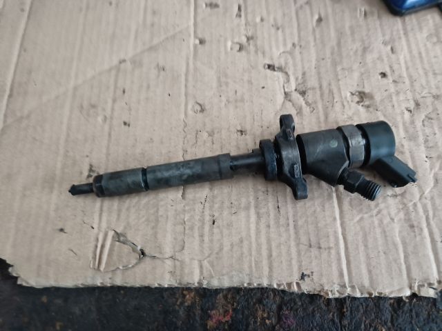 bontott FORD FOCUS II Porlasztó (1 db)