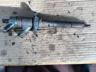 bontott FORD FOCUS II Porlasztó (1 db)