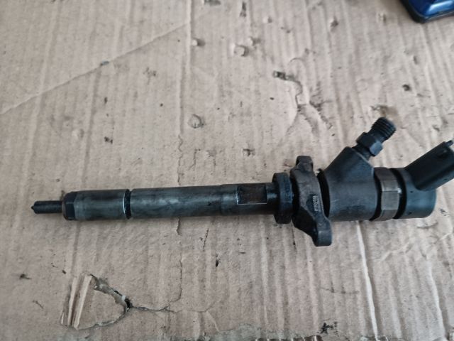 bontott FORD FOCUS II Porlasztó (1 db)