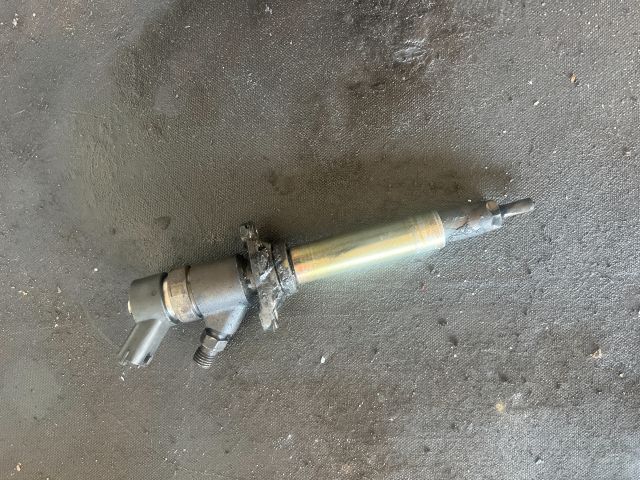 bontott FORD FOCUS II Porlasztó (1 db)