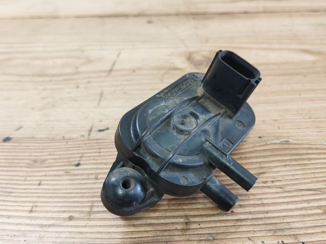 bontott FORD FOCUS II Részecskeszűrő Nyomásérzékelő