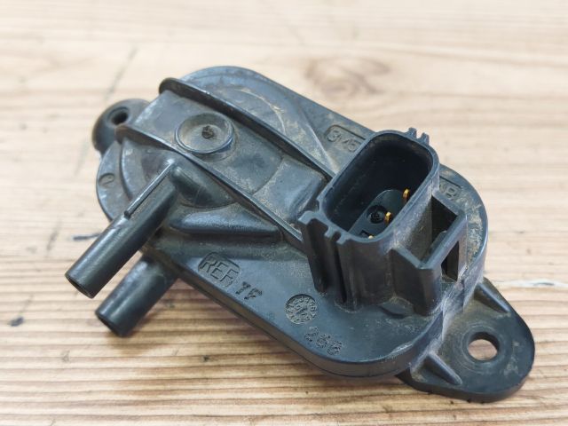 bontott FORD FOCUS II Részecskeszűrő Nyomásérzékelő