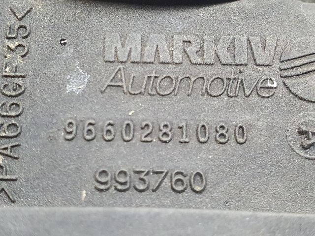 bontott FORD FOCUS II Szelepfedél