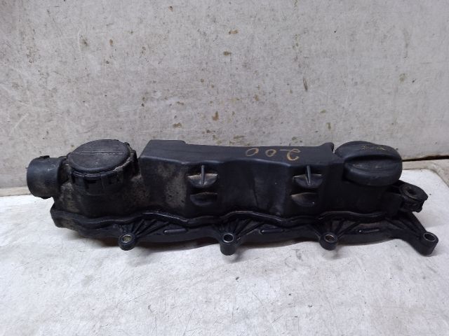 bontott FORD FOCUS II Szelepfedél