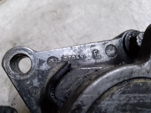 bontott FORD FOCUS II Szíjfeszítő Görgő