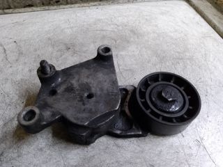 bontott FORD FOCUS II Szíjfeszítő Görgő