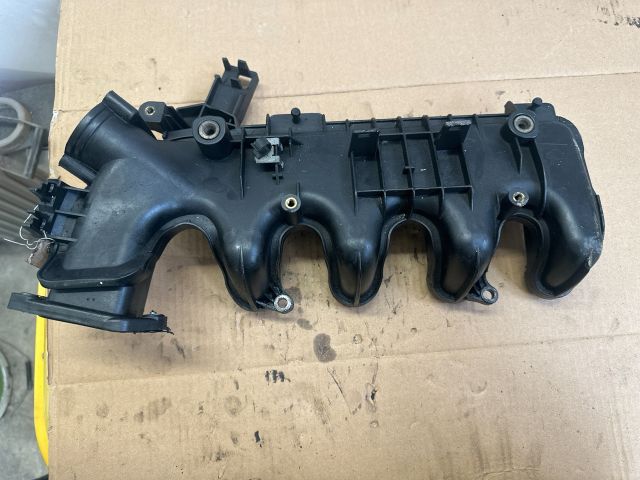 bontott FORD FOCUS II Szívósor