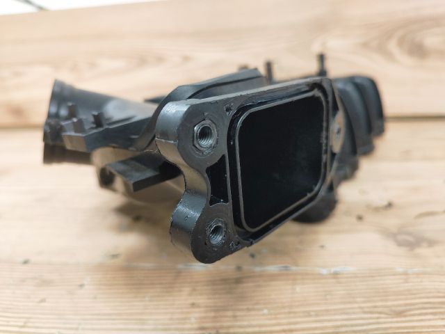 bontott FORD FOCUS II Szívósor