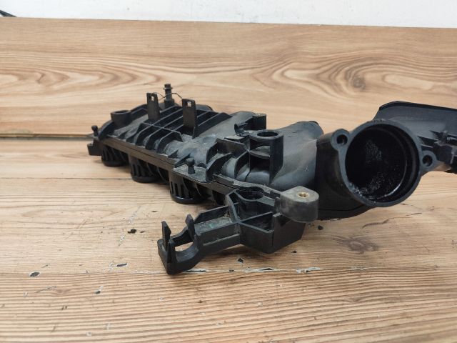 bontott FORD FOCUS II Szívósor