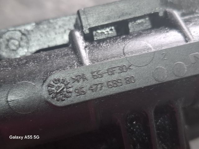 bontott FORD FOCUS II Termosztátház Csővel