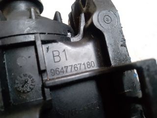 bontott FORD FOCUS II Termosztátház