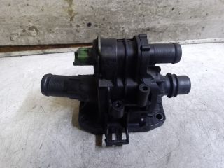 bontott FORD FOCUS II Termosztátház