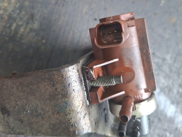 bontott FORD FOCUS II Turbó Vákum Szelep