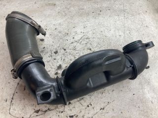 bontott FORD FOCUS II Turbócső